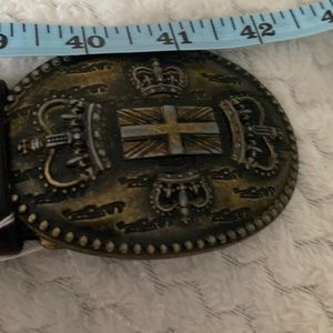 Kenneth Cole leather belt